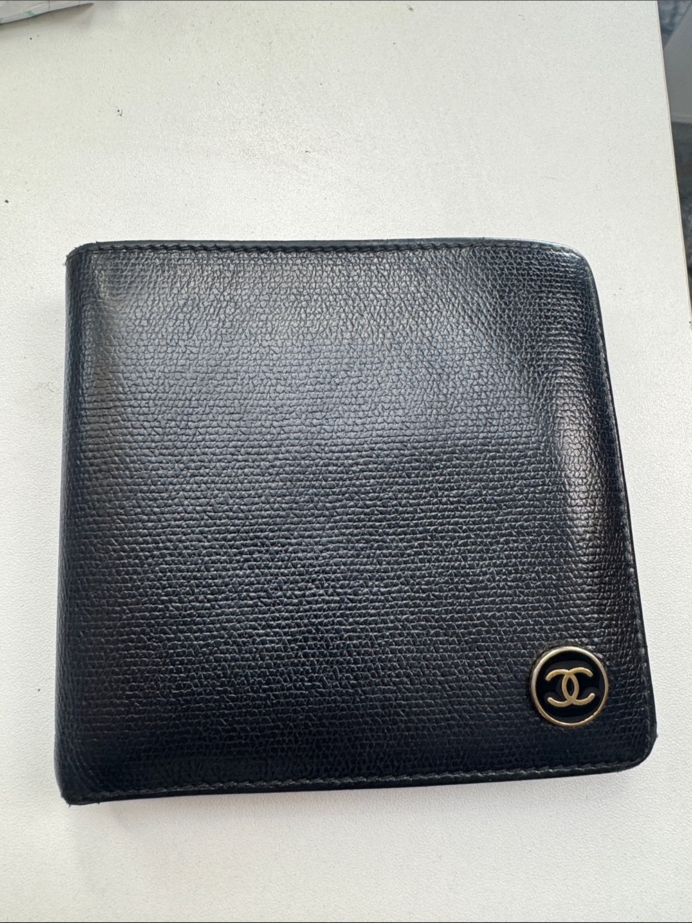 CHANEL Black Leather Men's Card Wallet with Gold CC Emblem - Picture 1 of 1